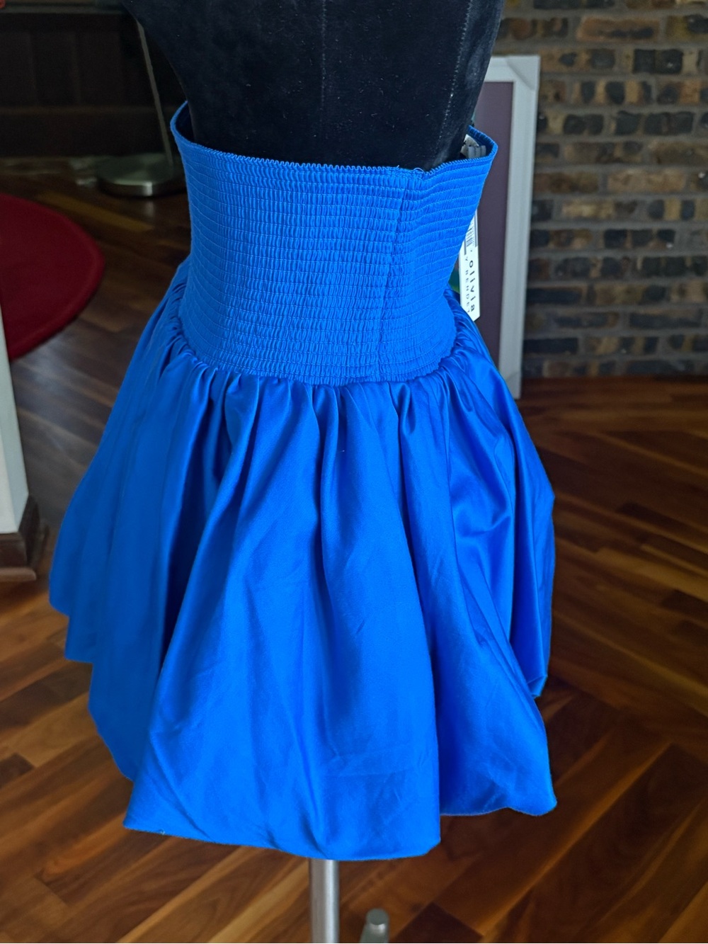 Alice + Olivia Arden Drop Waist Bubble Skirt, NEW - Picture 7 of 8